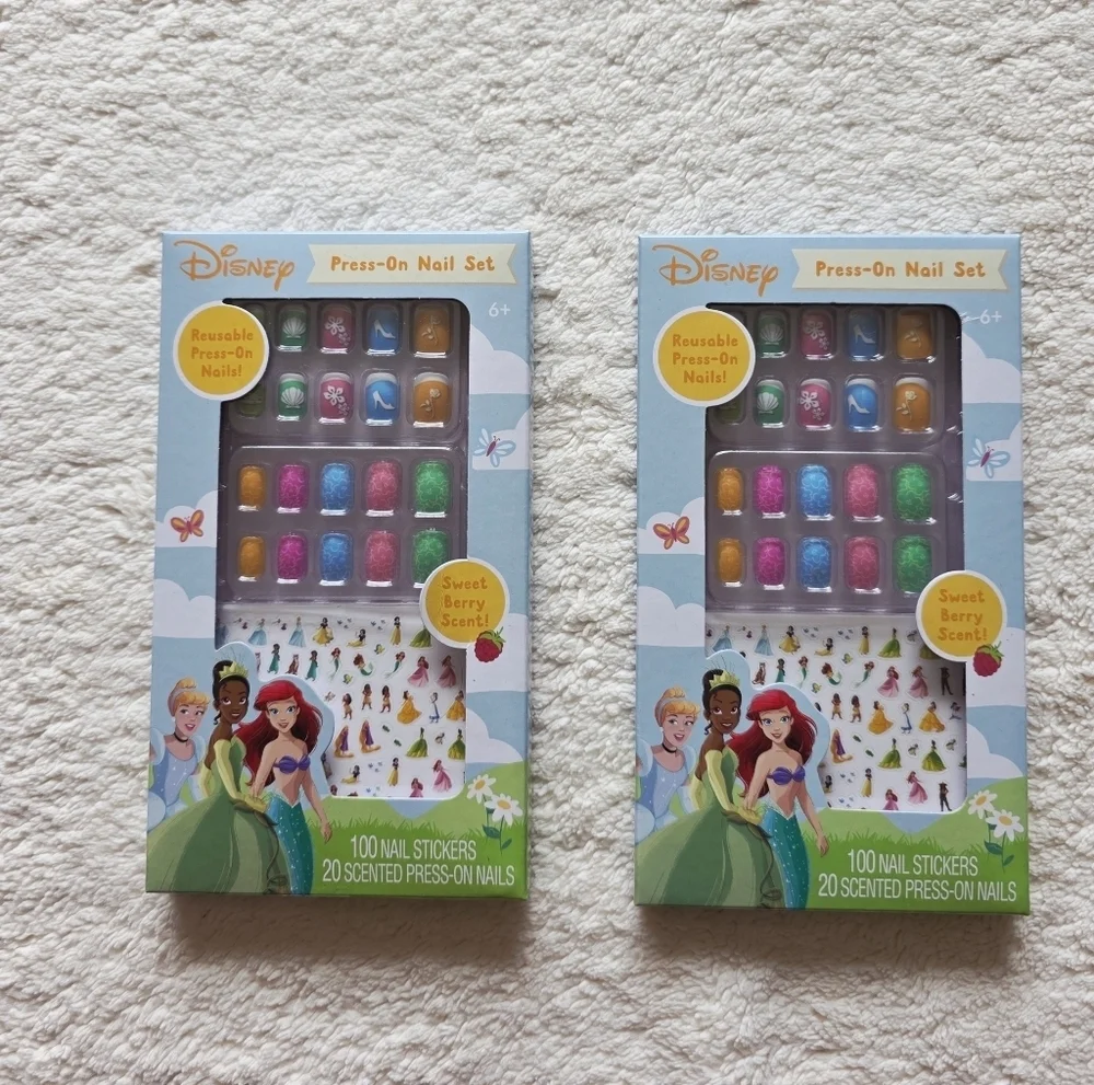 New Disney Princess Press-On Nail Set bundle of 2, 20 nails & 100 nails stickers